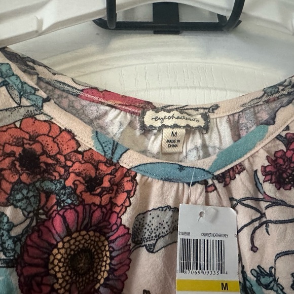 Floral Shirt Female Medium - Picture 2 of 4